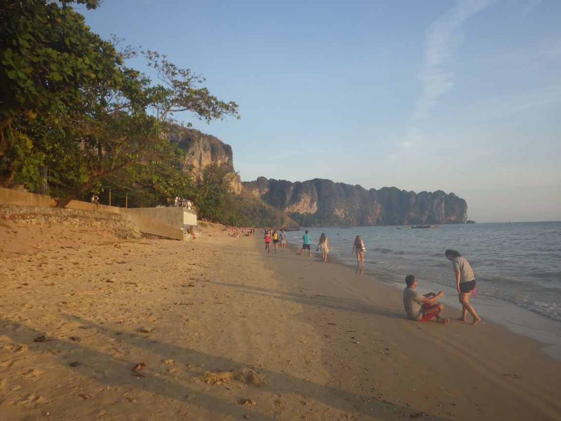 Am Ao Nang Beach (Provinz Krabi)